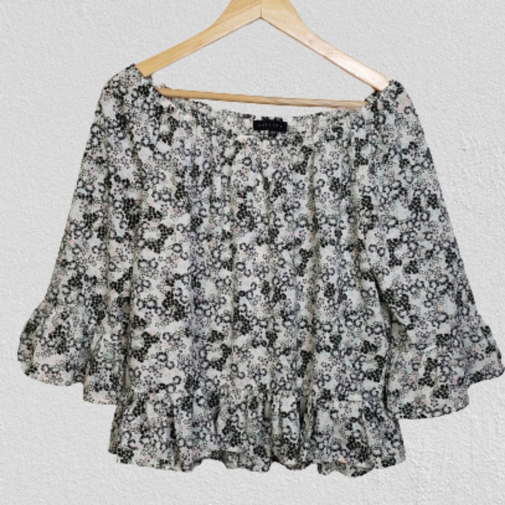 Sanctuary off shouder floral blouse Large